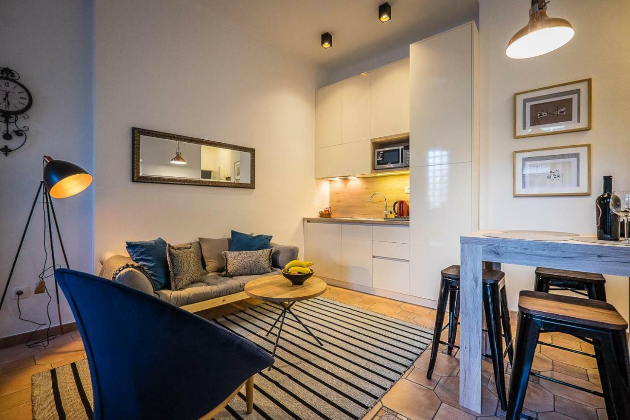 זאגרב Caelestis Rustic Studio מראה חיצוני תמונה